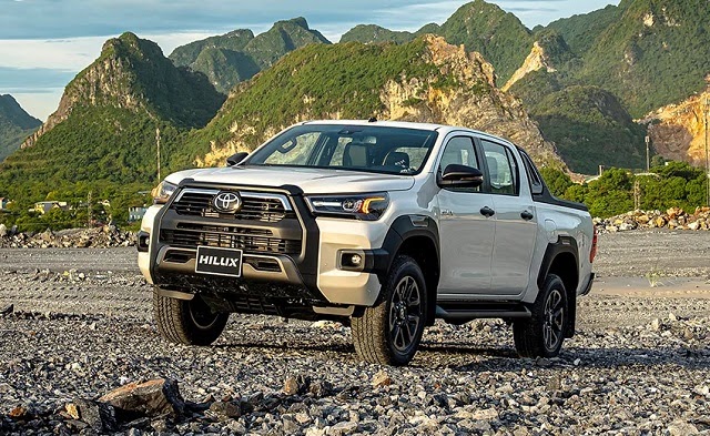 Đánh giá xe Toyota Hilux 2024: Nhiều thay đổi đáng giá so với Ford Ranger Đánh giá xe Toyota Hilux 2024: Nhiều thay đổi đáng giá so với Ford Ranger