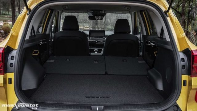 Đán giá xe KIA Seltos 2024 - Kẻ thách thức Toyota Corolla Cross Đán giá xe KIA Seltos 2024 - Kẻ thách thức Toyota Corolla Cross