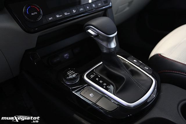 Đán giá xe KIA Seltos 2024 - Kẻ thách thức Toyota Corolla Cross Đán giá xe KIA Seltos 2024 - Kẻ thách thức Toyota Corolla Cross