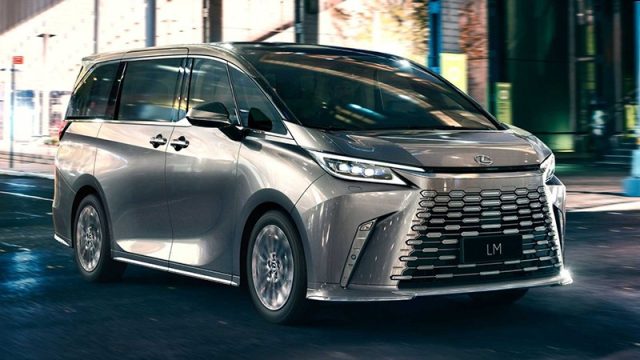 Đánh giá xe Lexus LM500h 4 chỗ: