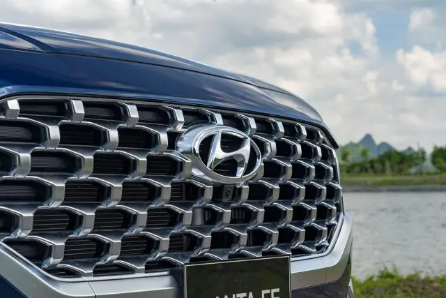 Hyundai SantaFe 2024: Giá bán mới nhất, Đánh giá thông số kỹ thuật Hyundai SantaFe 2024: Giá bán mới nhất, Đánh giá thông số kỹ thuật