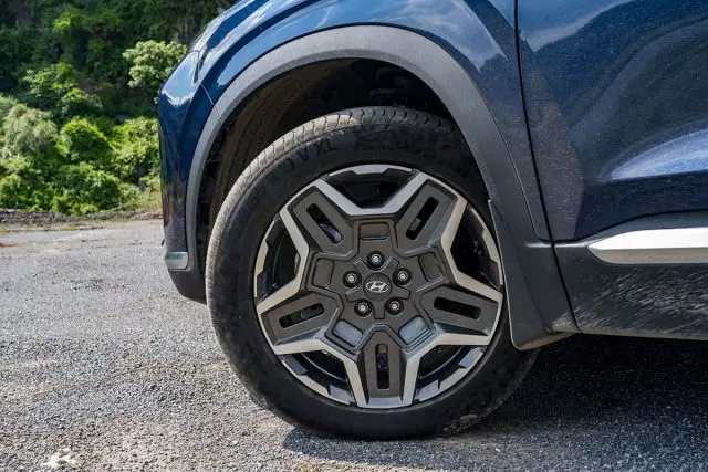 Hyundai SantaFe 2024: Giá bán mới nhất, Đánh giá thông số kỹ thuật Hyundai SantaFe 2024: Giá bán mới nhất, Đánh giá thông số kỹ thuật